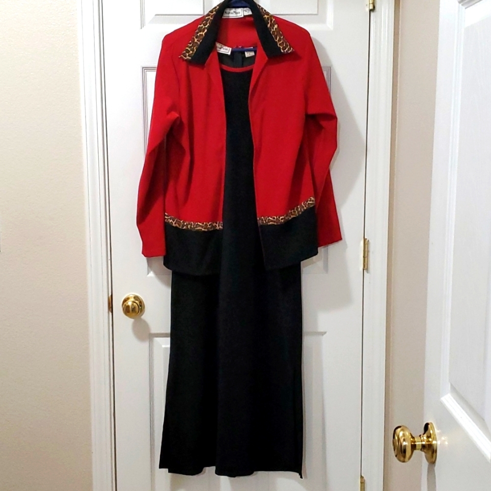 Vintage Nouveau Monday Women's Long Dress set